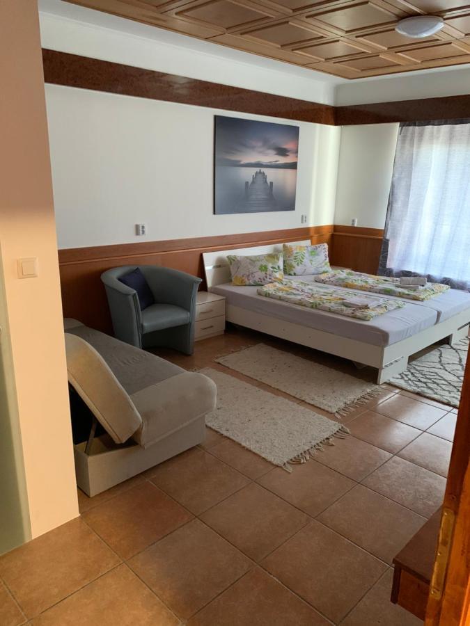 White House Klagenfurt Bed and Breakfast Klagenfurt am Woerthersee Buitenkant foto