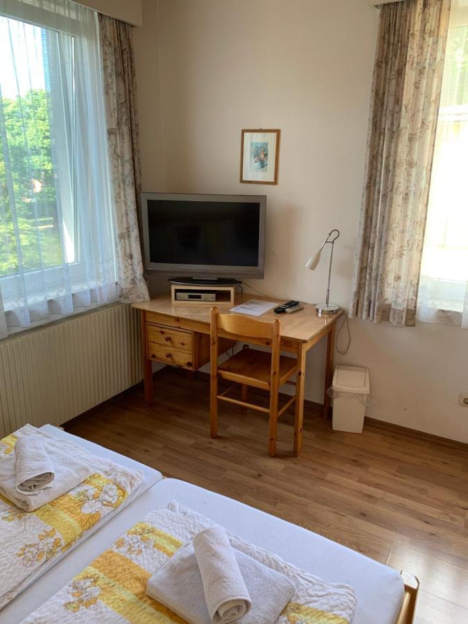 White House Klagenfurt Bed and Breakfast Klagenfurt am Woerthersee Buitenkant foto